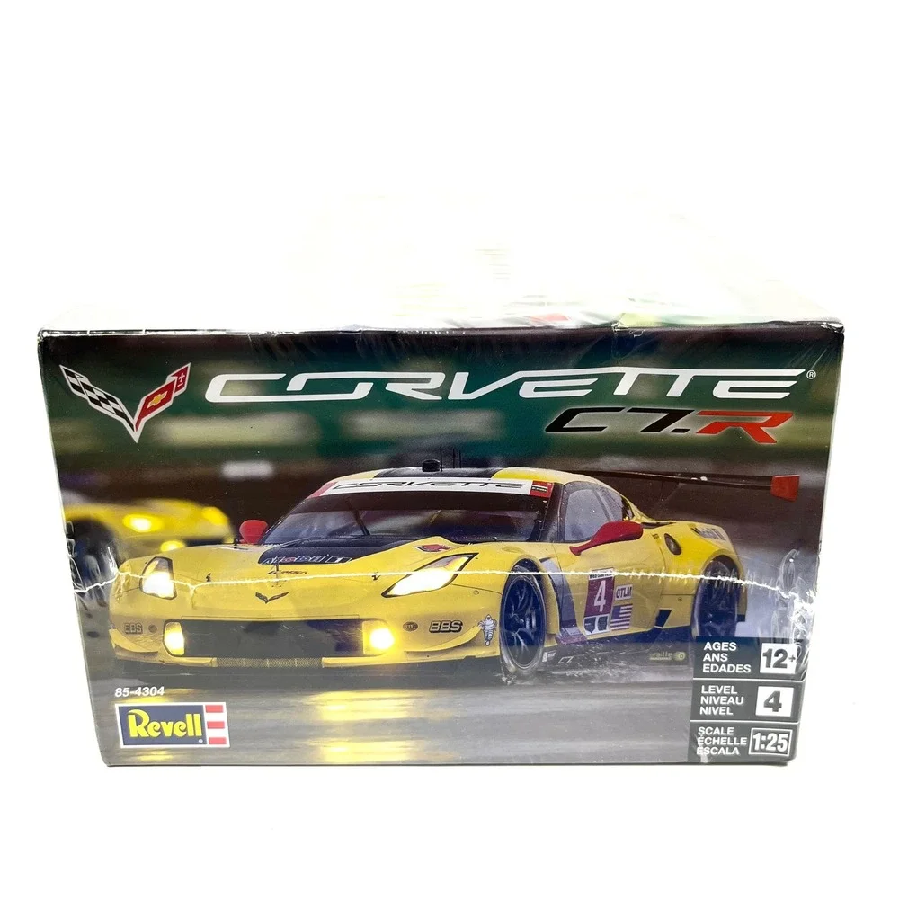 Revell Corvette C7.R 1:25 Scale Plastic Model Car Kit 85-4304 Skill Level 4 NEW